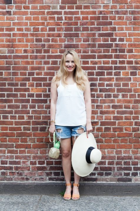 White Top + Boyfriend Shorts - The Stripe.