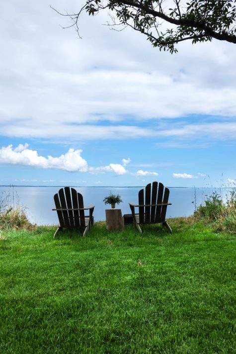 A relaxing weekend away // photo taken by Grace Atwood at the Caudalie founders' home in Hampton Bays, New York.